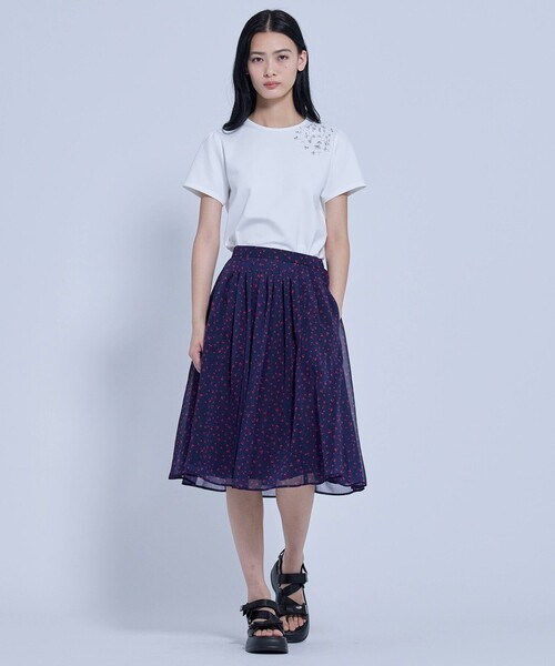 TOCCA(トッカ)の「TWINKLE BIJOU Tシャツ(Tシャツ/カットソー・レディース・アイボリー系/ブラック系・MEDIUM/SMALL)」の5枚目の写真
