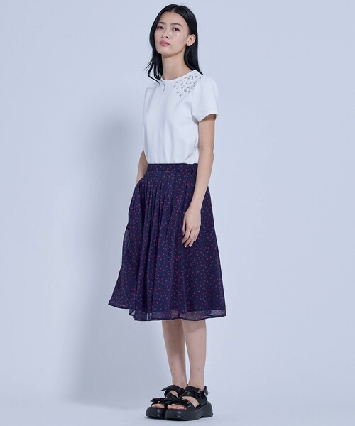 TOCCA(トッカ)の「TWINKLE BIJOU Tシャツ(Tシャツ/カットソー・レディース・アイボリー系/ブラック系・MEDIUM/SMALL)」の6枚目の写真