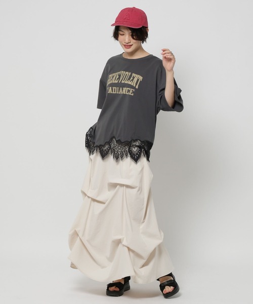 niko and...(ニコアンド)の「裾レースプリントアソートTシャツ(Tシャツ/カットソー・レディース・オフホワイト/イエロー/ブラック/チャコール・MEDIUM/LARGE)」の14枚目の写真