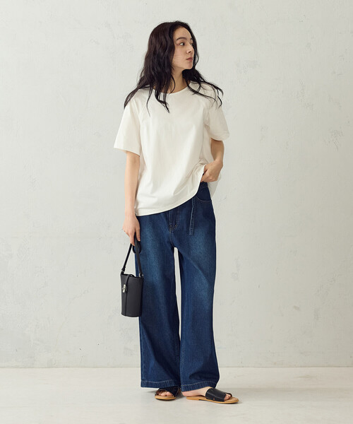 COMME CA ISM(コムサイズム)の「ラグランコンビ Tシャツ(Tシャツ/カットソー・レディース・ブラック/ホワイト/カーキ・LARGE/MEDIUM)」の7枚目の写真
