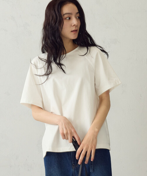 COMME CA ISM(コムサイズム)の「ラグランコンビ Tシャツ(Tシャツ/カットソー・レディース・ブラック/ホワイト/カーキ・LARGE/MEDIUM)」の4枚目の写真