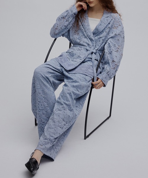 Ameri（アメリ）の「TUCK SLEEVE LACE JACKET（テーラードジャケット・レディース・アイボリー/ライトブルー/ブラック・SMALL/MEDIUM）」の7枚目の写真