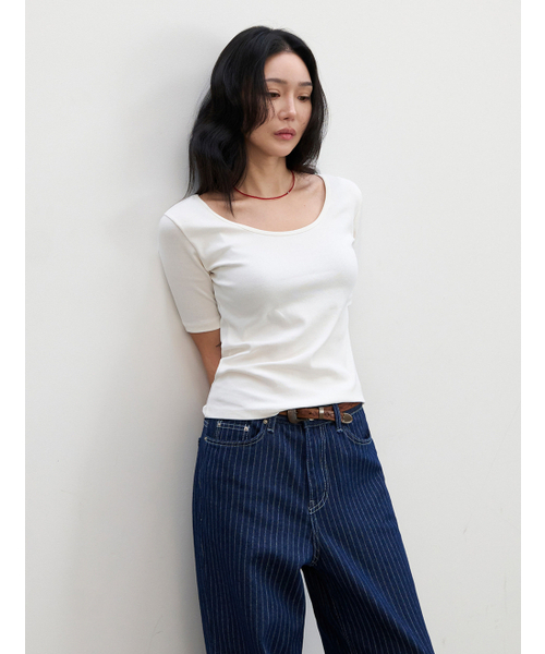 MORVE13(モルブ13)の「ロニースリムツーウェイTシャツ(Tシャツ/カットソー・レディース・ブラック/ネイビー/ライトグレー/イエロー/アイボリー・FREE)」の7枚目の写真