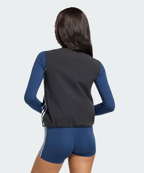 adidas(アディダス)の「アディレニウム5.0 ノースリーブ トラックトップ / トラックジャケット / ジャージ / アディダスオリジナルス adidas Originals(ジャージ・レディース・ブラック・XX-LARGE/LARGE/MEDIUM/SMALL/X-LARGE/X-SMALL)」の2枚目の写真