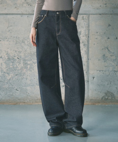 SECONDMONO（セカンドモノローグ）の「ストレートカーブラインデニムパンツ [CPINDIGO]_SEPT068CPINDIGO（デニムパンツ・レディース・その他・28/30/26）」の5枚目の写真