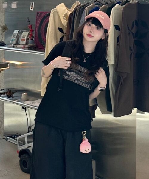 CARGOBROS FOR WOMAN(カーゴブロスフォーウィメン)の「ペイストリーデザートレタリング半袖Tシャツ(カーキ)(Tシャツ/カットソー・レディース・その他・SMALL/2XL/X-LARGE/LARGE/MEDIUM)」の7枚目の写真