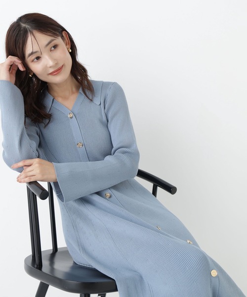 NATURAL BEAUTY BASIC(ナチュラルビューティーベーシック)の「スキッパーニットワンピース(ワンピース・レディース・チャコールグレー/ブルー/ネイビー系・SMALL/MEDIUM)」の2枚目の写真