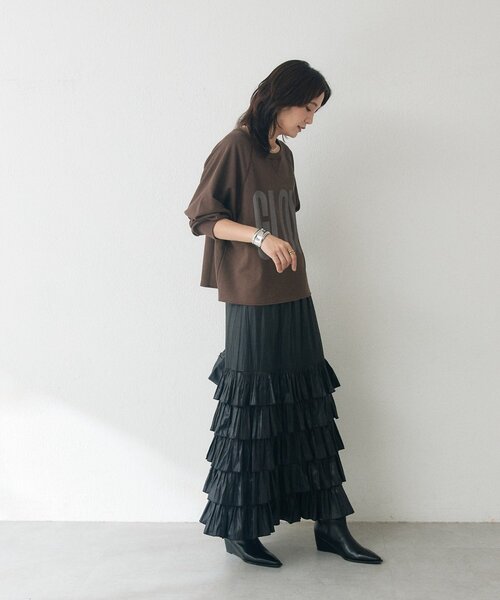 RIVE DROITE(リヴドロワ)の「【Yossshiiii企画】GLOWカットオフスエット(秋服)(Tシャツ/カットソー・レディース・ブラウン/オフホワイト/ブラック・FREE)」の9枚目の写真