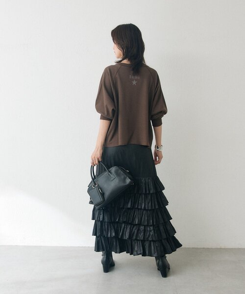 RIVE DROITE(リヴドロワ)の「【Yossshiiii企画】GLOWカットオフスエット(秋服)(Tシャツ/カットソー・レディース・ブラウン/オフホワイト/ブラック・FREE)」の10枚目の写真