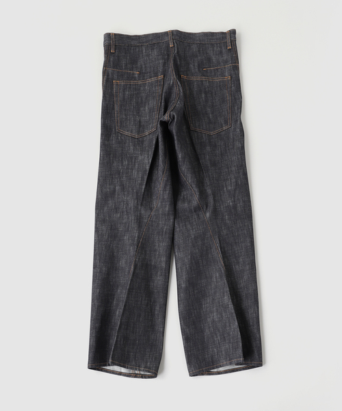 NVRFRGT(ネヴァーフォーゲット)の「NVRFRGT / ネヴァーフォーゲット 3D TWISTED WIDE LEG JEANS INDIGO(デニムパンツ・メンズ・ネイビー・1/2/3)」の2枚目の写真