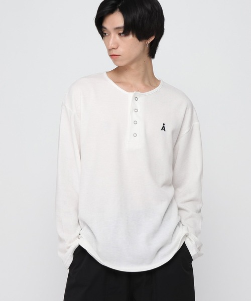ALAND（エーランド）の「【UNISEX】ALAND／ワッフルヘンリーロングスリーブ（Tシャツ/カットソー・レディース・グレー/ネイビー/ブラック/ホワイト・LARGE/SMALL）」の16枚目の写真
