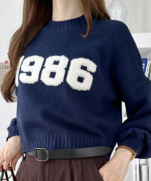 Ada.(エイダ)の「ナンバーロゴ刺繍 ドロップショルダー クルーネック ニット(ニット/セーター・レディース・ネイビー/ブラウン/グレー・FREE)」の20枚目の写真