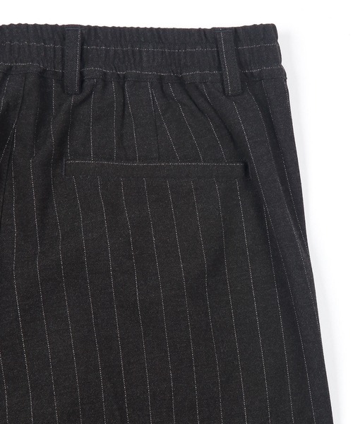 LANVIN en Bleu（ランバンオンブルー）の「ストライプ 2タック イージースラックス（スラックス・メンズ・チャコールグレー・46/48/50/52）」の8枚目の写真