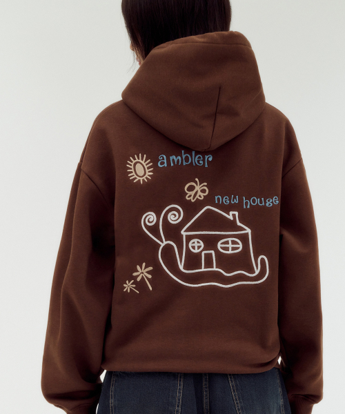 ambler(エムブラー)の「SNAIL NEW HOME グラフィックフードTシャツ AHP1314(ブラウン)(パーカー・レディース・その他・S/M/L)」の3枚目の写真