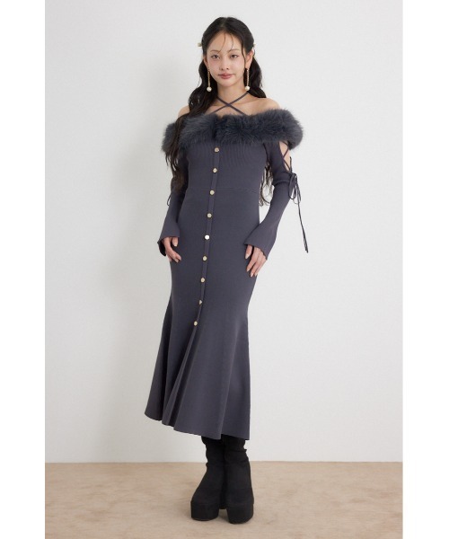 rienda(リエンダ)の「フェイクファードッキングオープンスリーブワンピース 秋服 冬服(ワンピース・レディース・ピンク/ライトブラック/キャメル・FREE)」の4枚目の写真