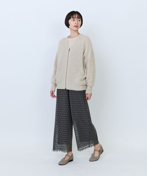 LOISIR(ロワズィール)の「ラムウール片畦ジップショートカーディガン(カーディガン/ボレロ・レディース・キャメル/ブルー/オフホワイト・FREE)」の9枚目の写真