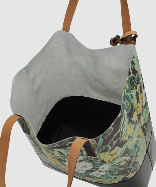 MARNI（マルニ）の「TRIBECA FLOWER / トートバッグ（トートバッグ・レディース・グリーン系/オレンジ系・ONE SIZE）」の7枚目の写真