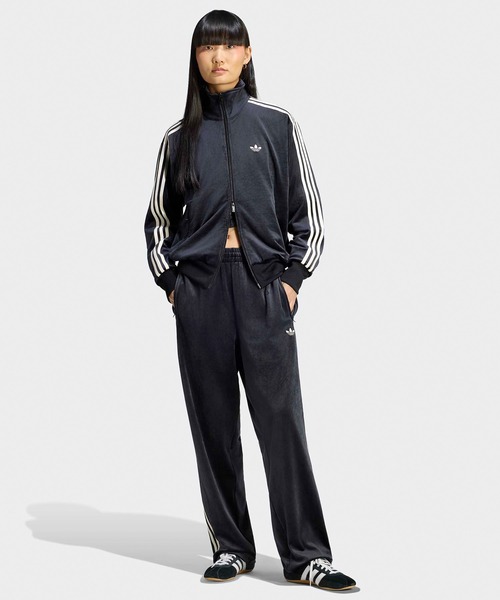adidas（アディダス）の「adidas/アディダス adidas ORI FB VELOUR TT アディダスオリジナルス ファイヤーバード ベロア トラックトップ トラックジャケット ジャージ 袖ライン ダブルジップ ファスナーポケット メンズ レディース 2026年 秋 秋服 冬 冬服（ジャージ・メンズ・ブラック/アイボリー・S/M/L/XL）」の3枚目の写真