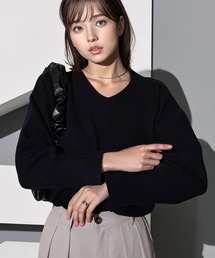 ふわっと包む 大人の抜け感 Vネック ニット セーター