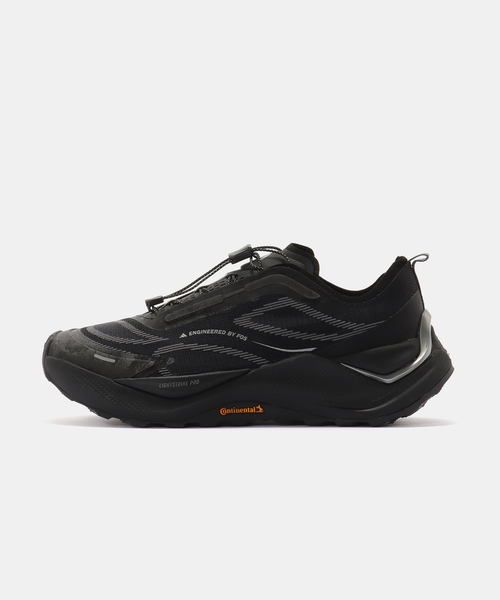 adidas(アディダス)の「adidas HOLO PEAK KI1520(スニーカー・メンズ・ブラック・24cm/24.5cm/25cm/26cm/27cm/27.5cm/28cm)」の1枚目の写真