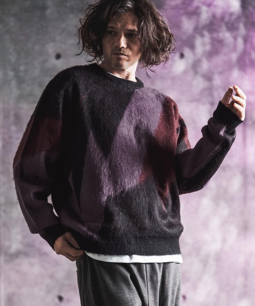 GLIMCLAP（グリムクラップ）の「mn3308-Faux Mohair Color-Block Knit Sweater ニット(212-045-gla-cg)（ニット/セーター・メンズ・チャコール/ライトグレー/ブラック/キナリ・L/M/S）」の2枚目の写真