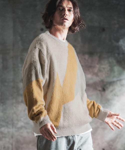 GLIMCLAP（グリムクラップ）の「mn3308-Faux Mohair Color-Block Knit Sweater ニット(212-045-gla-cg)（ニット/セーター・メンズ・チャコール/ライトグレー/ブラック/キナリ・L/M/S）」の5枚目の写真