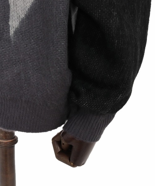 GLIMCLAP（グリムクラップ）の「mn3308-Faux Mohair Color-Block Knit Sweater ニット(212-045-gla-cg)（ニット/セーター・メンズ・チャコール/ライトグレー/ブラック/キナリ・L/M/S）」の16枚目の写真