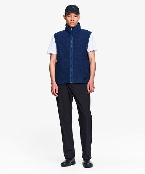 AIGLE(エーグル)の「ワンポイント刺繍ロゴ ウールブレンド ベスト T-KIT(その他アウター・メンズ・ダークグリーン/ネイビー・L/M)」の18枚目の写真