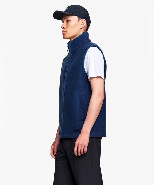 AIGLE(エーグル)の「ワンポイント刺繍ロゴ ウールブレンド ベスト T-KIT(その他アウター・メンズ・ダークグリーン/ネイビー・L/M)」の20枚目の写真