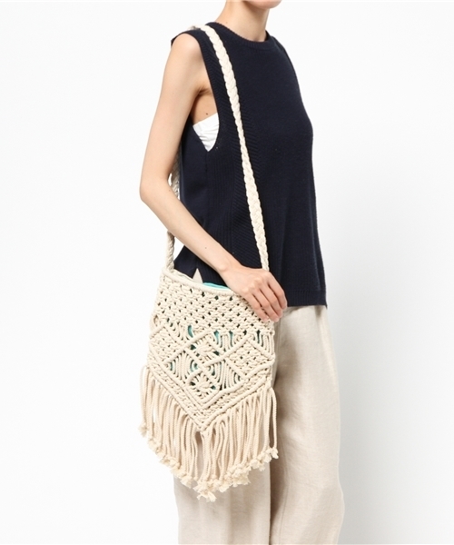 X-girl(エックスガール)の「【mini掲載】MACRAME SHOULDER BAG /ショルダーバッグ/ななめがけ/編みバッグ/ボヘミアン/トレンド(ショルダーバッグ・レディース・ホワイト/ピンク・ONE SIZE)」の11枚目の写真