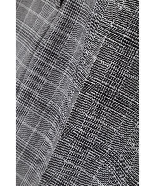 NATURAL BEAUTY BASIC（ナチュラルビューティーベーシック）の「チェックセンタープレスパンツ（その他パンツ・レディース・オフホワイト/ダークネイビー・SMALL/MEDIUM/LARGE/X-SMALL）」の11枚目の写真