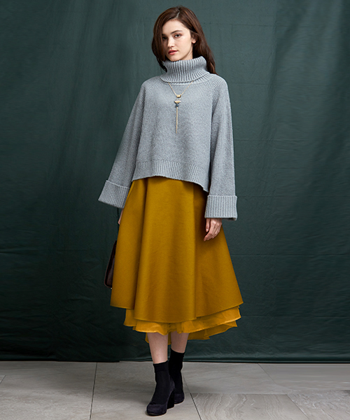 UNITED TOKYO(ユナイテッドトウキョウ)の「ワイドスリーブニットプルオーバー(ニット/セーター・レディース・ブラウン/グレー/アイボリー・FREE)」の10枚目の写真