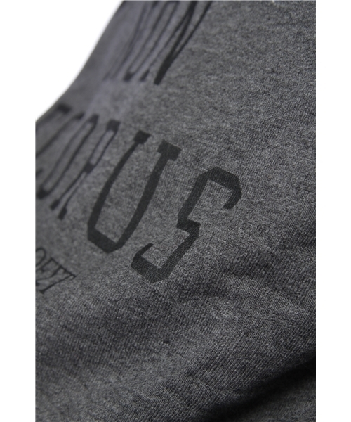 NIKE（ナイキ）の「NIKE エフィシエンスクルー（スウェット・メンズ・ブラック/ダークグレー/パープル・SMALL/MEDIUM/LARGE）」の4枚目の写真