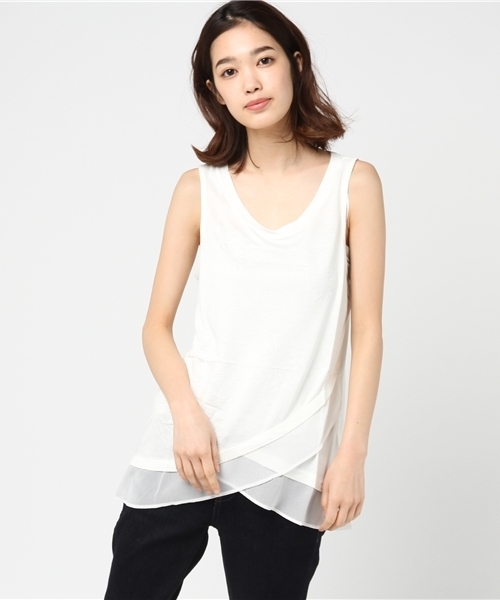Desigual(デシグアル)の「「Desigual/デシグアル」Tシャツ(Tシャツ/カットソー・レディース・ホワイト系その他/オレンジ系その他/ブラック/グリーン系その他・X-SMALL/LARGE/SMALL/MEDIUM/X-LARGE/XX-LARGE)」の2枚目の写真