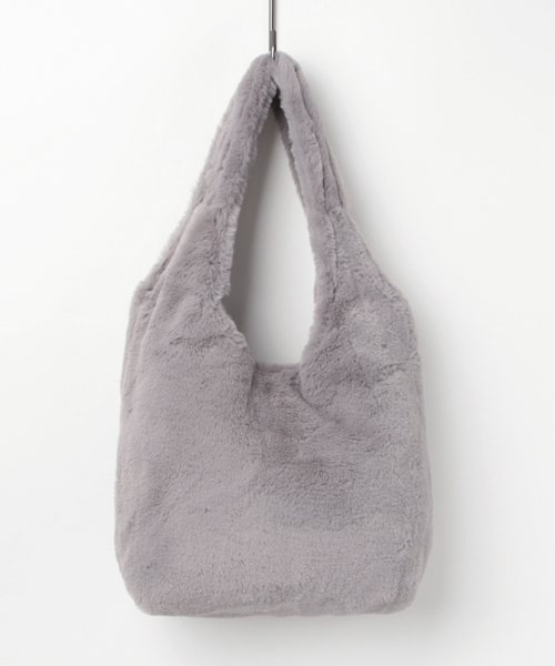 MERLOT（メルロー）の「ファーラウンドトートバッグ120-1437（トートバッグ・レディース・アイボリー/ブラック/ベージュ/グレー・FREE）」の3枚目の写真