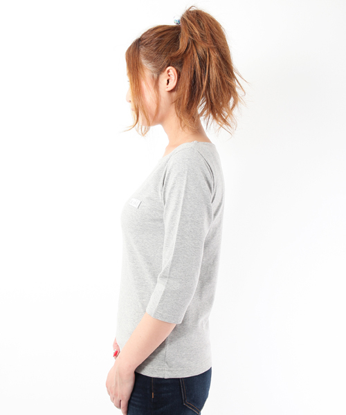 X-girl（エックスガール）の「BASIC H/S TEE（Tシャツ/カットソー・レディース・ホワイト/ブラック/アッシュグレー/ピンク・1/2）」の5枚目の写真