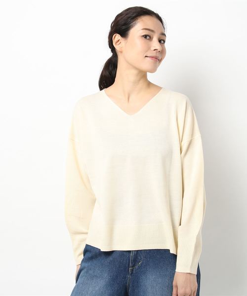 earth music&ecology（アースミュージックアンドエコロジー）の「・Vネック抜け衿ニットプルオーバー（ニット/セーター・レディース・ネイビー/ミント/ラベンダー/アイボリー/杢グレー・FREE）」の2枚目の写真