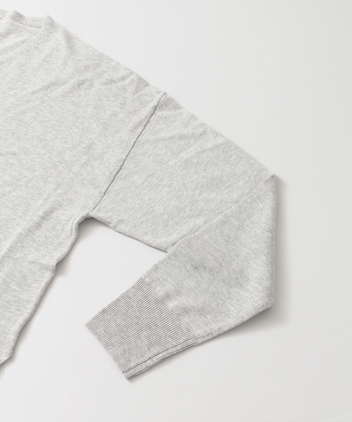 URBAN RESEARCH(アーバンリサーチ)の「サイドスリットニットチュニック(ニット/セーター・レディース・ネイビー/グレー/ライトベージュ・FREE)」の5枚目の写真