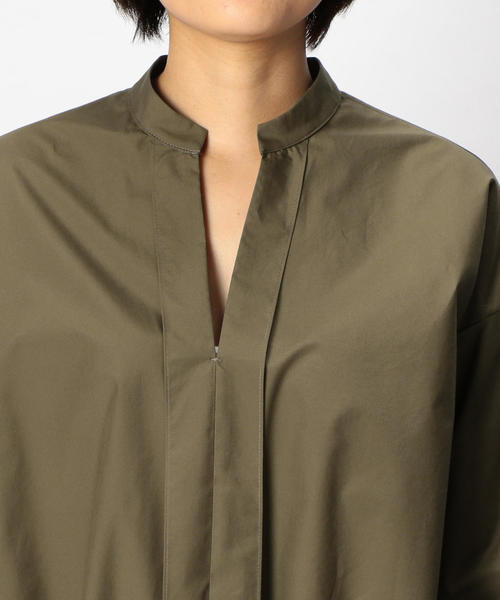 NARACAMICIE（ナラカミーチェ）の「フロントギャザーヘム長袖ブラウス（シャツ/ブラウス・レディース・ホワイト/カーキ/ブルー・MEDIUM）」の19枚目の写真