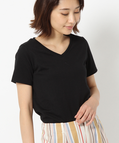 laboratory work(ラボラトリーワーク)の「シンプルVネック コットンTシャツ(Tシャツ/カットソー・レディース・オフホワイト/ブラック/グリーン・MEDIUM)」の3枚目の写真