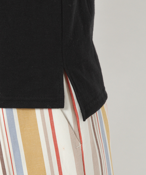 laboratory work(ラボラトリーワーク)の「シンプルVネック コットンTシャツ(Tシャツ/カットソー・レディース・オフホワイト/ブラック/グリーン・MEDIUM)」の13枚目の写真