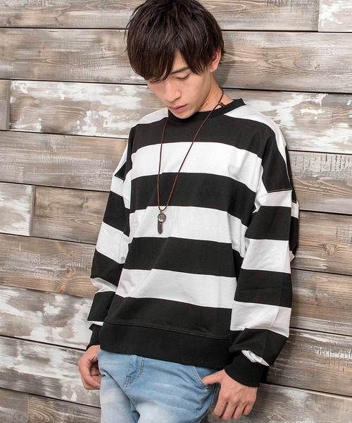MinoriTY（マイノリティ）の「ビッグシルエットクルーネック長袖スウェット トレーナー ルーズ（スウェット・メンズ・ホワイト/ブラック/ベージュ/杢グレー/ブルーグレー/カーキ/ピンク/ブルー系その他/ホワイト×ブラック/ホワイト×ブルー/ホワイト×グレー・L/M）」の4枚目の写真