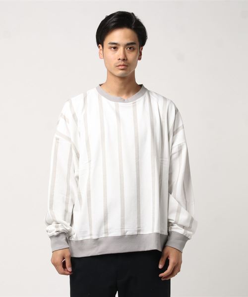 MinoriTY（マイノリティ）の「ビッグシルエットクルーネック長袖スウェット トレーナー ルーズ（スウェット・メンズ・ホワイト/ブラック/ベージュ/杢グレー/ブルーグレー/カーキ/ピンク/ブルー系その他/ホワイト×ブラック/ホワイト×ブルー/ホワイト×グレー・L/M）」の5枚目の写真