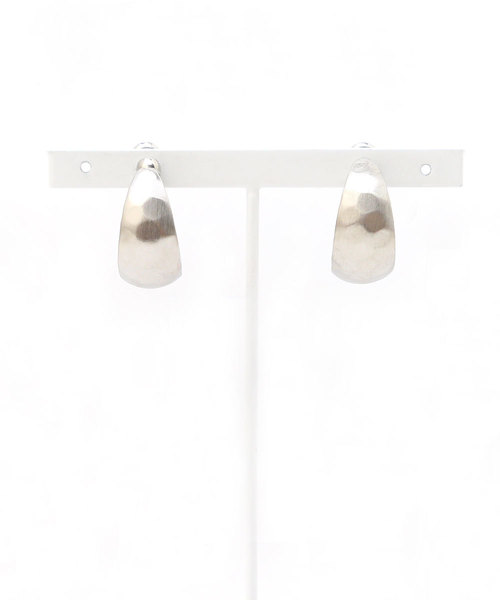 colleca la（コレカラ）の「槌目マットワイドフープイヤリング（イヤリング・レディース・シルバー/ゴールド・FREE）」の7枚目の写真