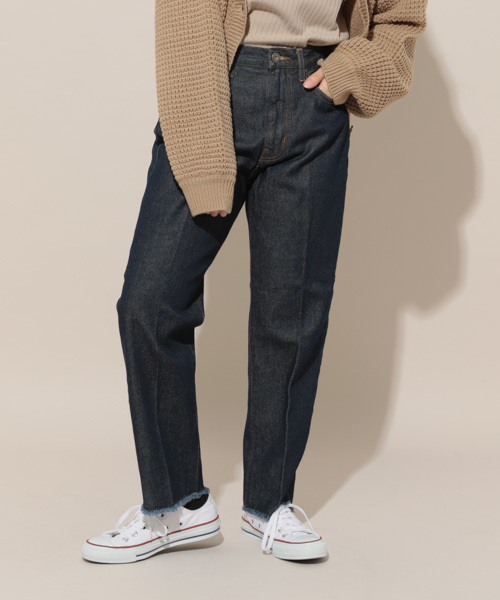 apres jour(アプレジュール)の「シガレットデニムパンツ【ZOZOTOWN限定アイテム】(デニムパンツ・レディース・インディゴブルー/ブルー・MEDIUM/LARGE/SMALL)」の5枚目の写真