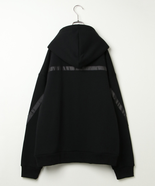VENCEEXCHANGE（ヴァンスエクスチェンジ）の「ツイストテープビッグパーカー（パーカー・メンズ・ブラック/ホワイト/ベージュ・M/LARGE/L）」の5枚目の写真