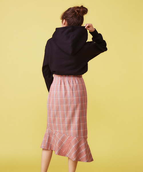 MIIA（ミーア）の「チェック柄ペプラムスカート（スカート・レディース・ブラック/オレンジ/イエロー・FREE）」の8枚目の写真