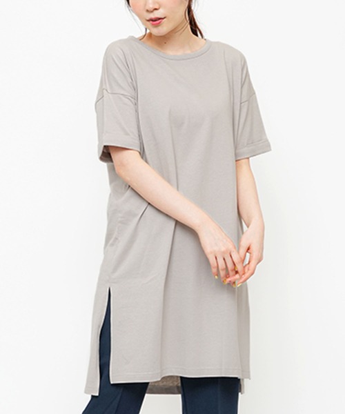 mili an deni（ミリアンデニ）の「サイドスリットTシャツワンピース（ワンピース・レディース・チャコールグレー/ブラック/ベージュ/ネイビー/オフホワイト/オリーブ/カーキ/杢グレー/ピンクベージュ/ダークベージュ/ライトグレー/ラベンダー/スミクロ/ブルー/ダークブルー/モカ/ダークオレンジ/アッシュグレー/ダークパープル・M/L）」の7枚目の写真