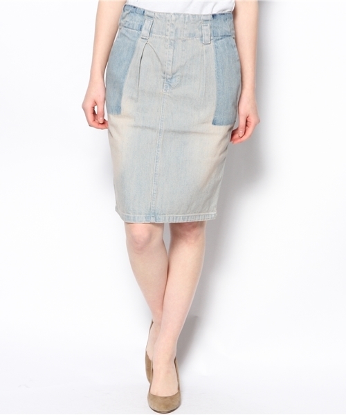 alcali（アルカリ）の「ブリーチ加工＋オーバーダイデニム　濃淡コクーンデニムスカート（スカート・レディース・ブルー/ライトブルー・3/2）」の3枚目の写真