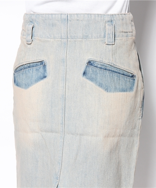 alcali（アルカリ）の「ブリーチ加工＋オーバーダイデニム　濃淡コクーンデニムスカート（スカート・レディース・ブルー/ライトブルー・3/2）」の8枚目の写真